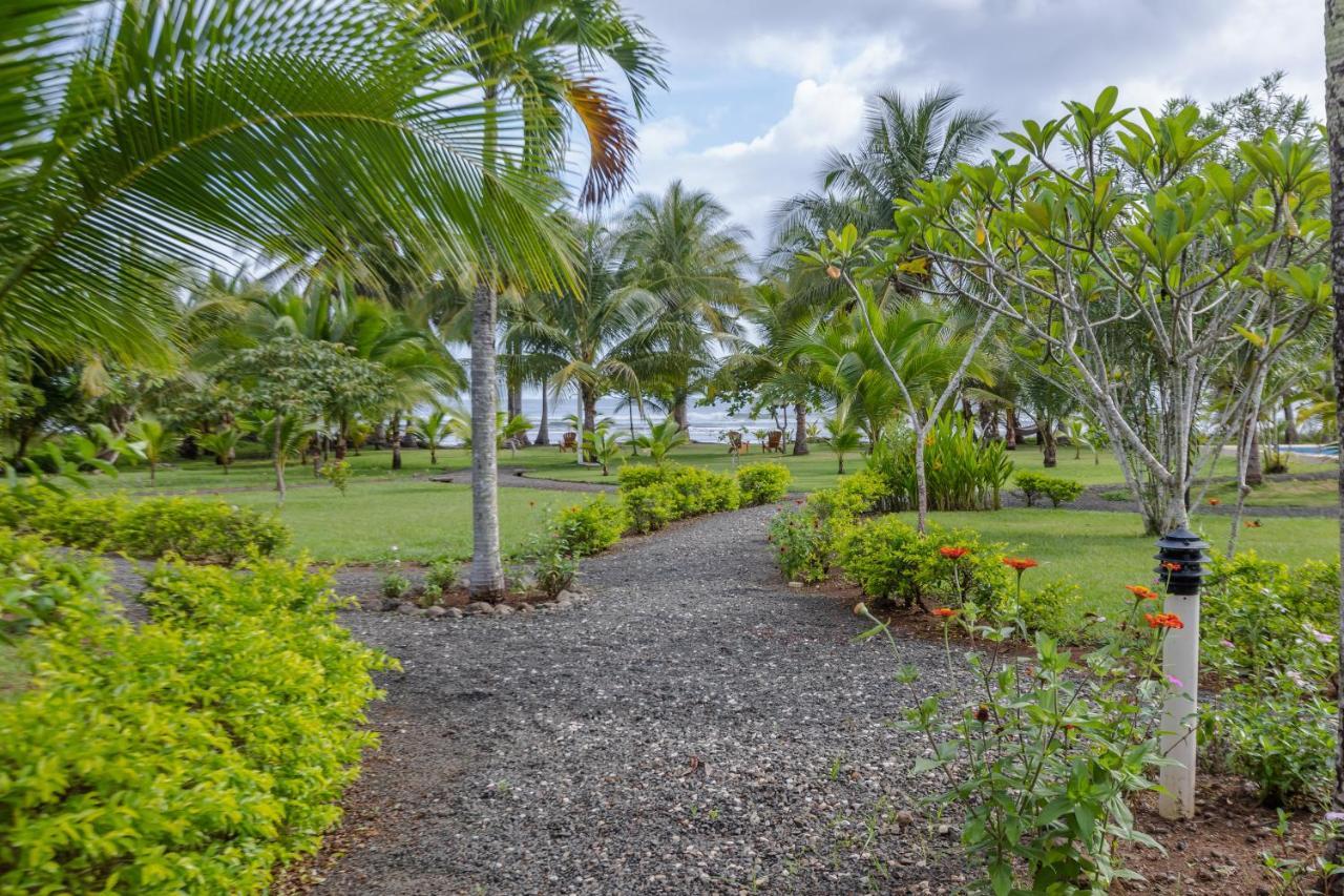 Salvatierra Beachfront Hotel Puerto Coyote 外观 照片